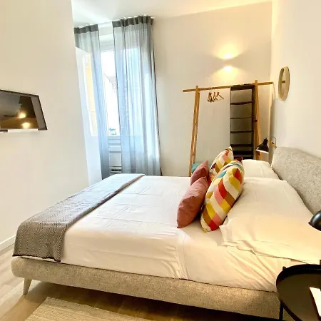 Fara Cinque Small Apartment Milan Exterior photo