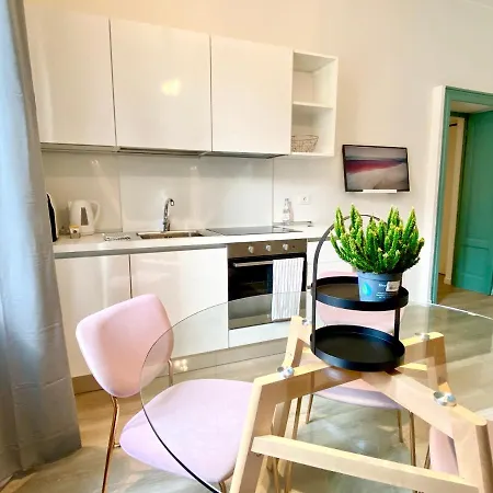 Fara Cinque Small Apartment Milan Exterior photo