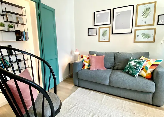 Fara Cinque Small Apartment