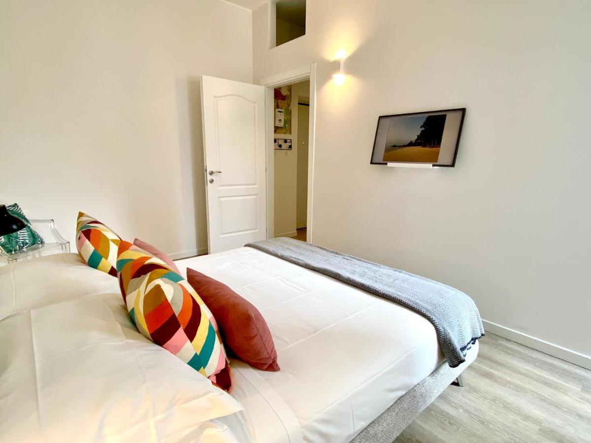 Fara Cinque Small Apartment